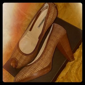 Tan brown platform peeptoe heels woven via spiga